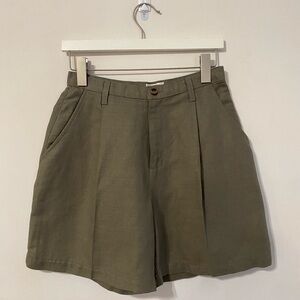 High-Waist Olive Green Pleated Women’s Shorts